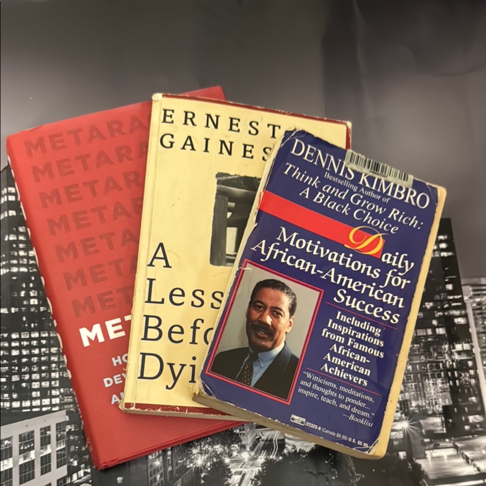 Book Bundle: Motivational and Fiction Collection